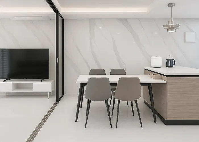 Zizel Seocho 4*