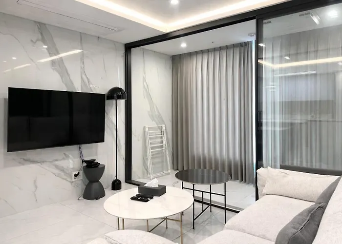 Zizel Seocho 4* Seoul
